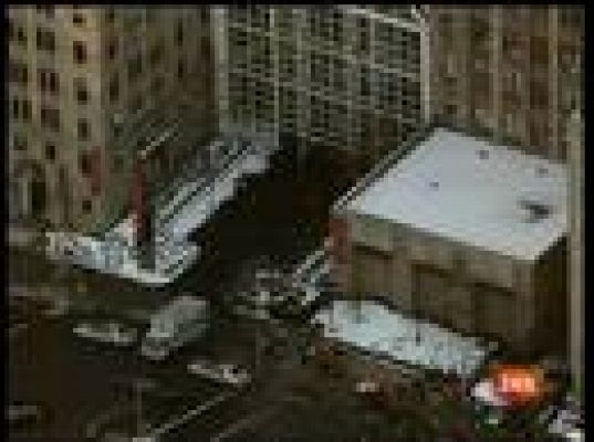  - Clinton es operado de urgencia