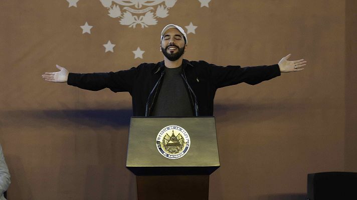 En portada - Preestreno de "El Salvador de Bukele" en Play