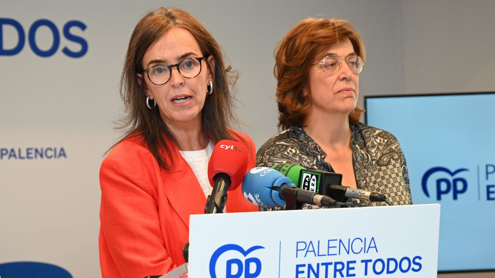 Génova defiende el pacto valenciano con Vox