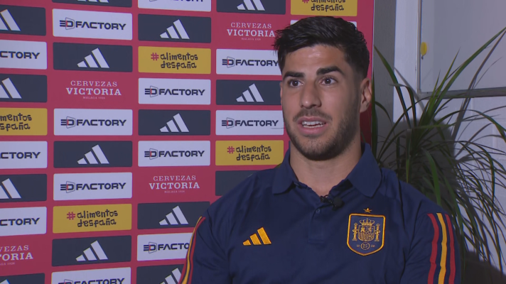 Fútbol - Asensio, a RTVE, sobre su futuro: "Ahora estoy centrado en ganar la Nations League. Después tendréis noticias"