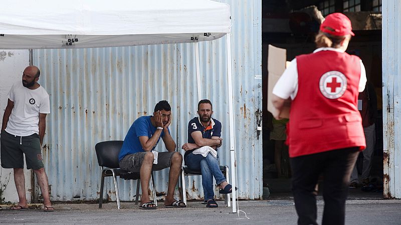 Grecia busca por cuarto día a supervivientes del naufragio ante sus costas
