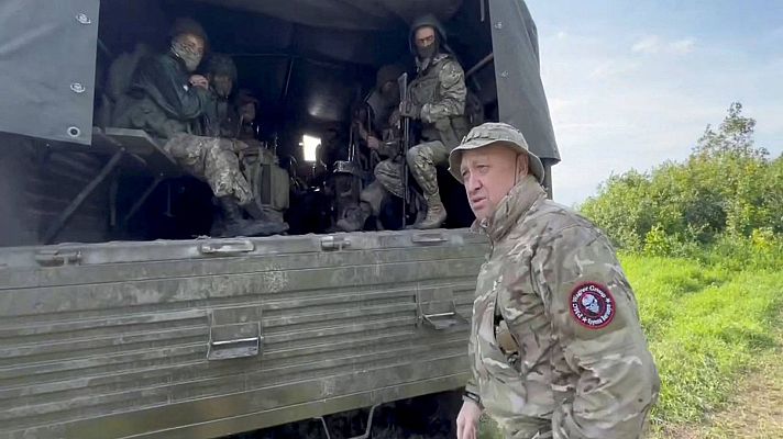 Telediario Fin de Semana - El Kremlin exige a todos los grupos mercenarios firmar un contrato con el ejército