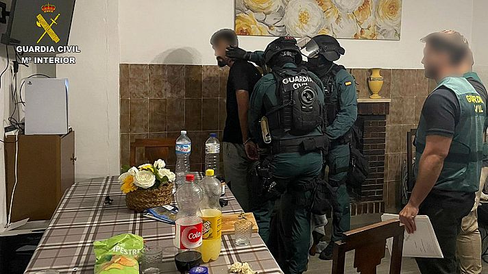 La Guardia Civil libera a una persona tras 11 días secuestrada, entre Alicante y Murcia