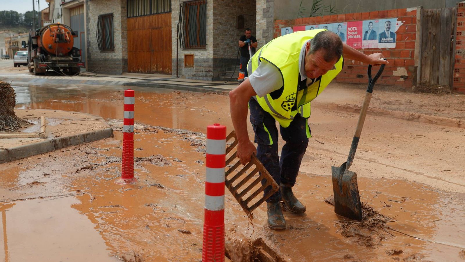 Las tormentas persisten en el norte tras dejar inundaciones en Aragón