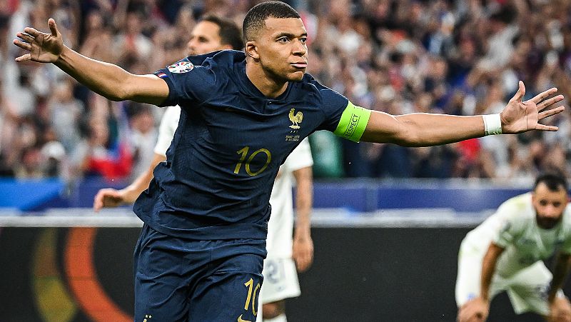 Mbappé da la victoria a Francia e Inglaterra apabulla a Macedonia del Norte - ver ahora