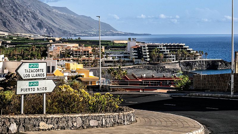 Los gases del volcn de La Palma impiden que llegue la normalidad a ciertas zonas de la isla