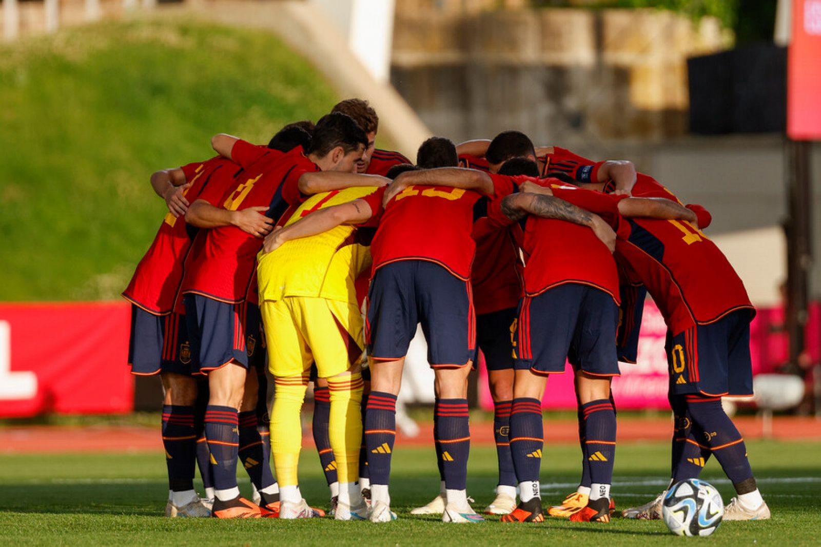 La Rojita, en busca del pase a cuartos ante Croacia en el Europeo Sub-21