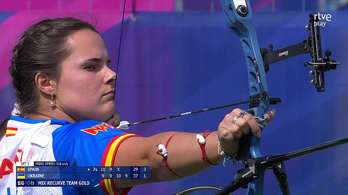 Miguel Alvariño y Elia Canales ganan el oro en tiro con arco mixto y la plaza olímpica