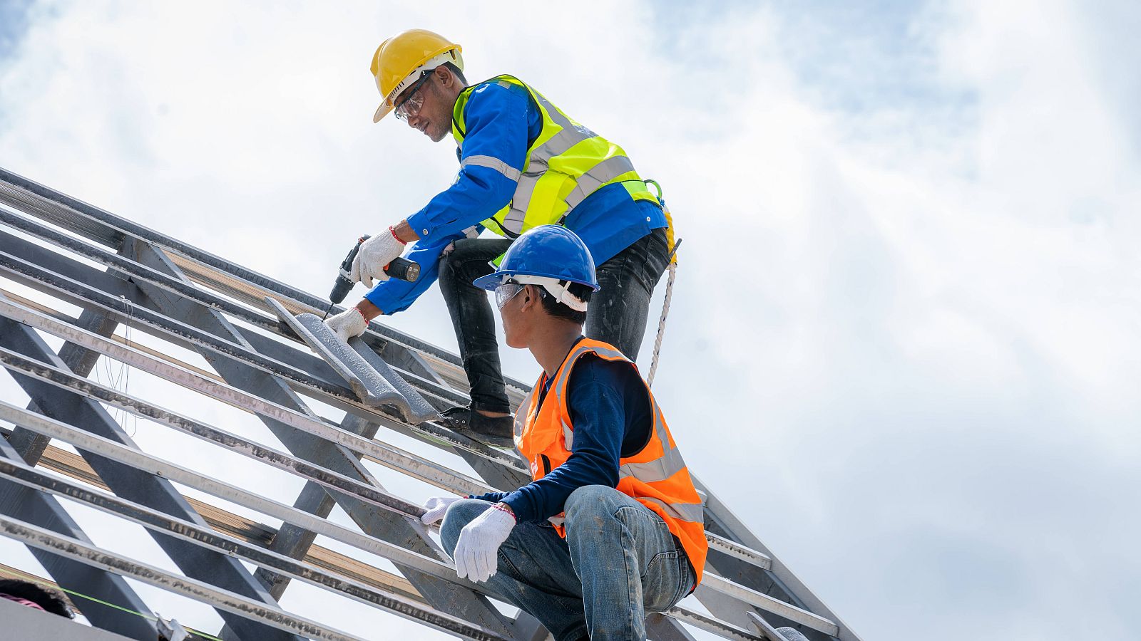 Medidas para garantizar la seguridad laboral ante la ola de calor 