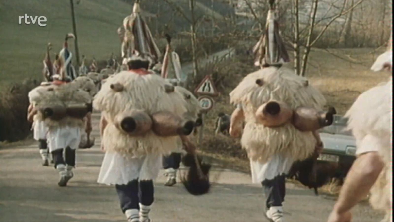 De año en año - Carnaval de Ituren y Zubieta: Llamada ancestral