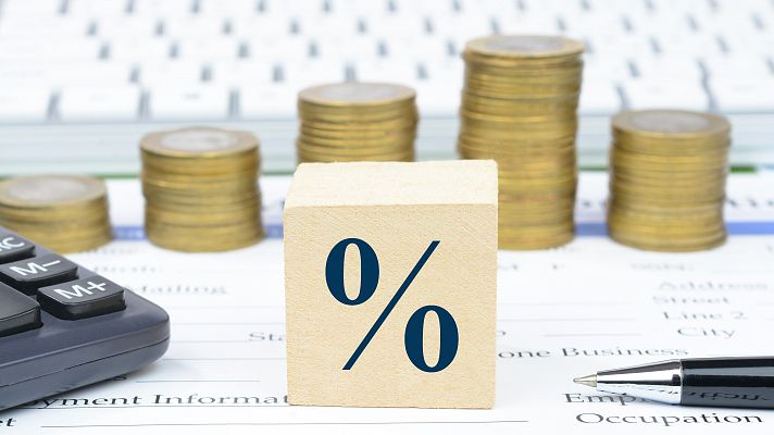 Informativo 24h - Economía General Básica: Ventajas y desventajas de los productos bancarios