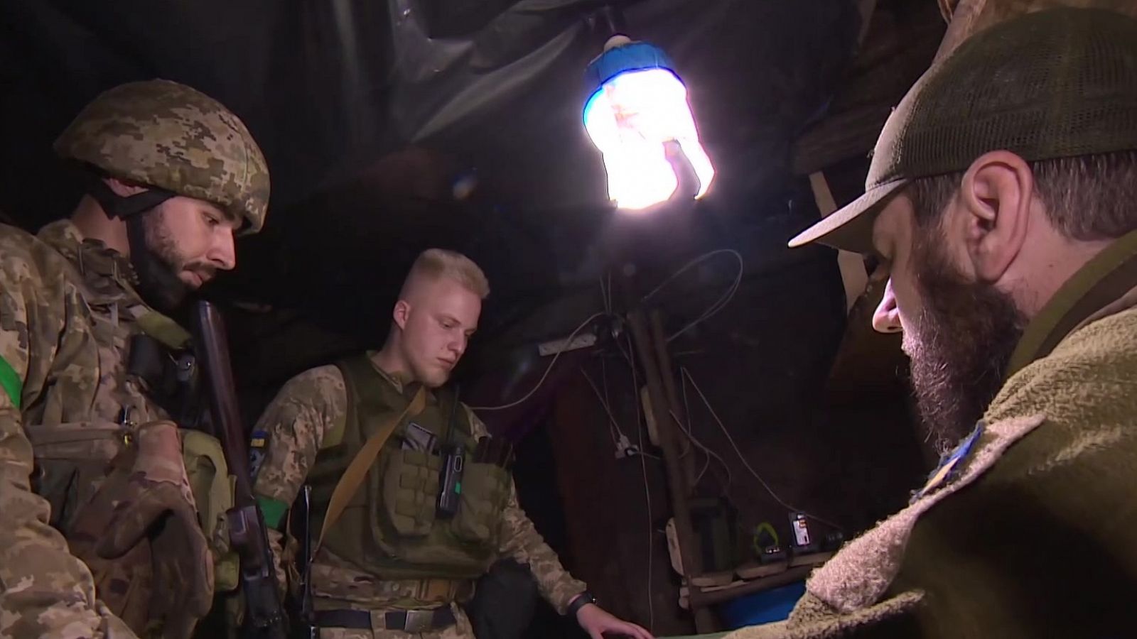 Los soldados ucranianos piden más armas y entrenamiento a la UE