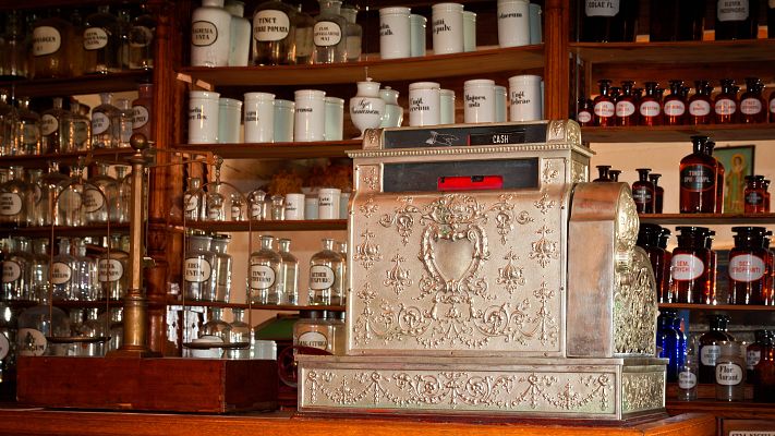 Telediario 1 - Las farmacias en la España rural: sin relevo para la botica en Alcocer un municipio de 315 habitantes en Guadalajara