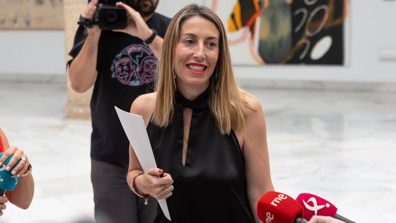 Extremadura convoca el pleno de investidura de María Guardiola los días 13 y 14 de julio