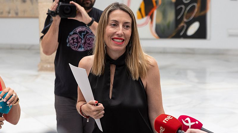 Extremadura convoca el pleno de investidura de María Guardiola los días 13 y 14 de julio