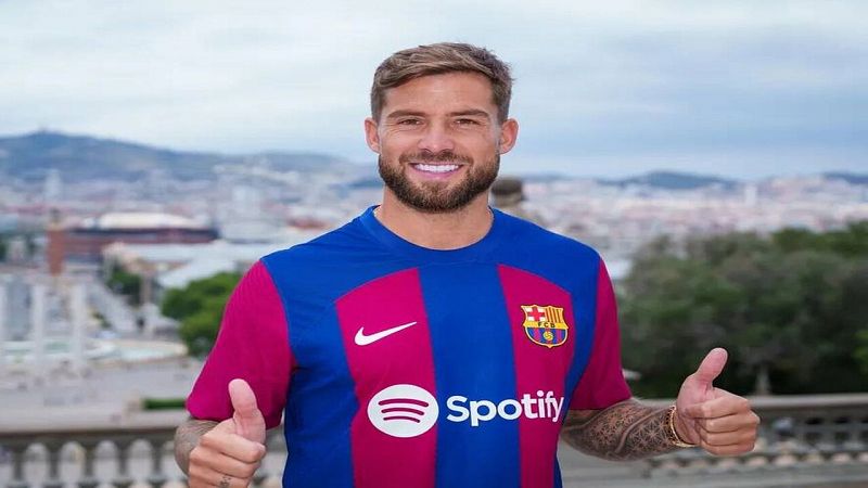 Íñigo Martínez ya es nuevo jugador del FC Barcelona
