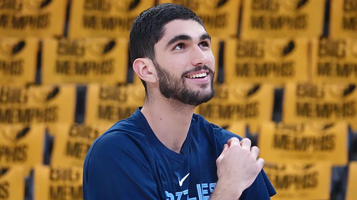 Telediario 1 - Santi Aldama, la gran novedad de la prelista de Scariolo para el Mundial de baloncesto