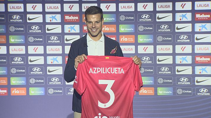 El Atlético de Madrid presenta a César Azpilicueta