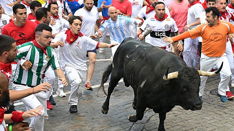 Tercer encierro de San Fermín 2023 con toros de Cebada Gago