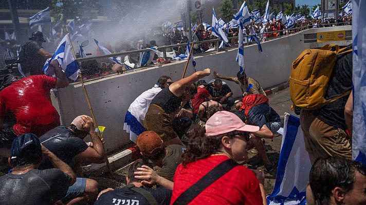 Miles de manifestantes muestran su rechazo a la reforma judicial en Israel