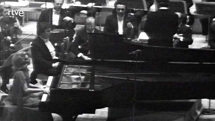 Orquesta y Coro de RTVE - Orquesta Sinfónica de RTVE: obras de Villa Rojo, Sant Saen