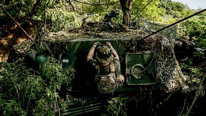 Telediario 1 - Combatientes creen que Ucrania debería formar parte de la OTAN: "Hemos aprendido y podemos aportarlo a la Alianza"