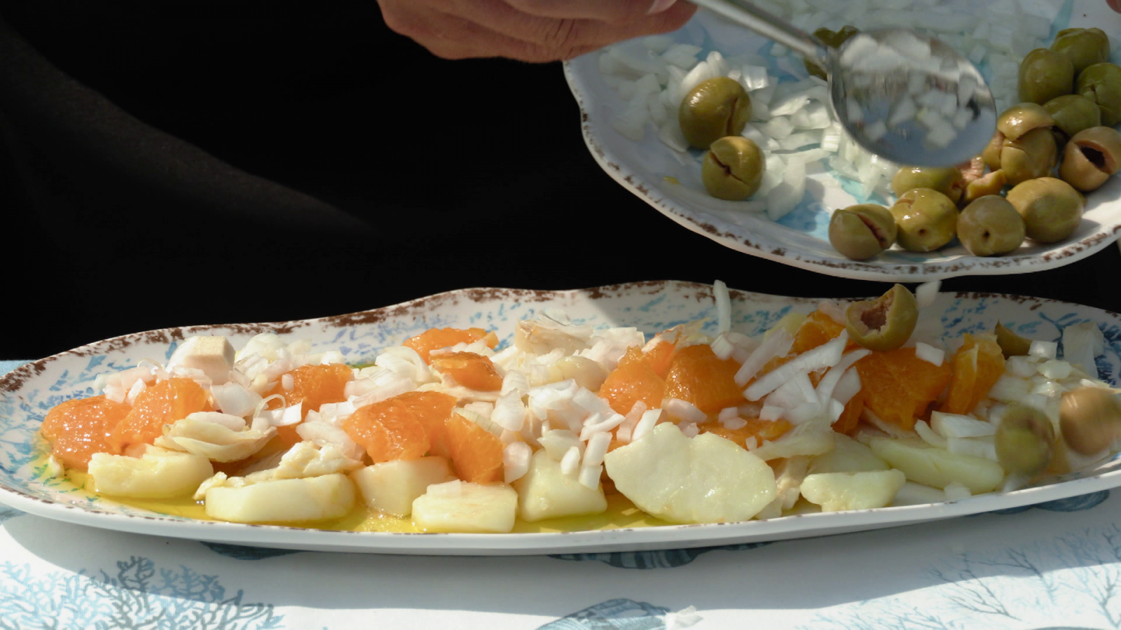 Ensalada malagueña, ¡la mejor para llevar a la playa! 