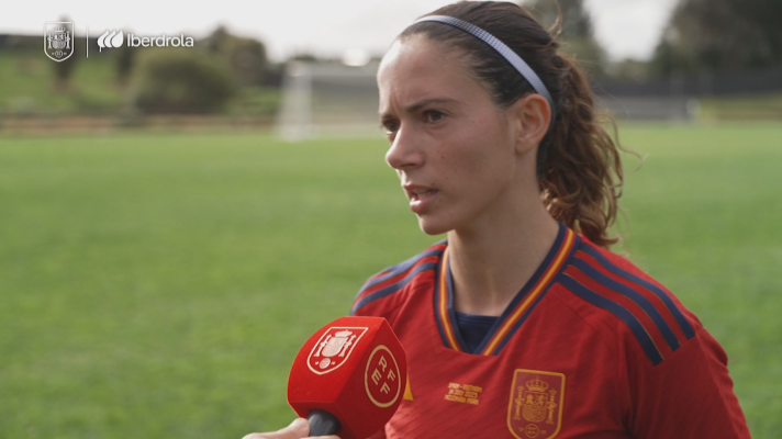  - Aitana Bonmatí: ''Es difícil adaptarse con el clima y el jet lag, pero ya estamos preparadas para el debut''