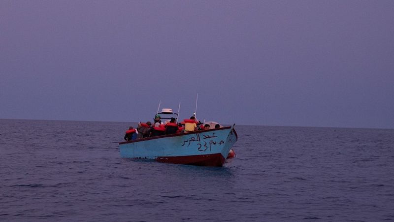 Rescatan a 41 migrantes, entre ellas 25 menores no acompañados, frente a las costas de Libia