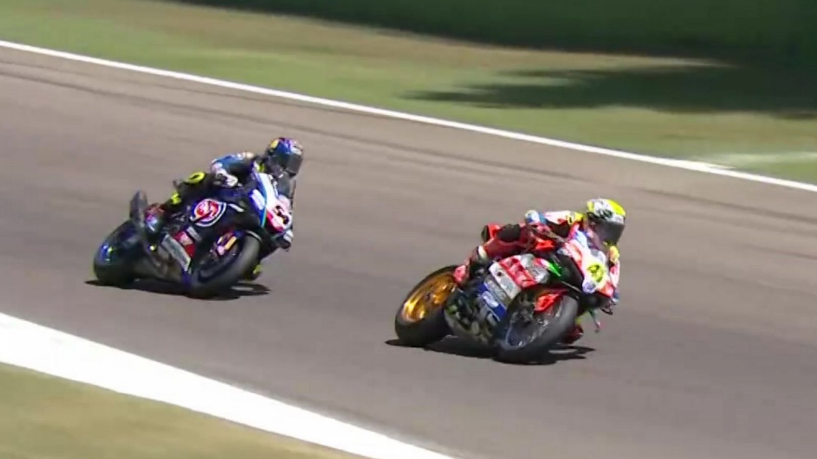 Motociclismo - Campeonato del Mundo Superbike Imola. WSBK 2ª carrera