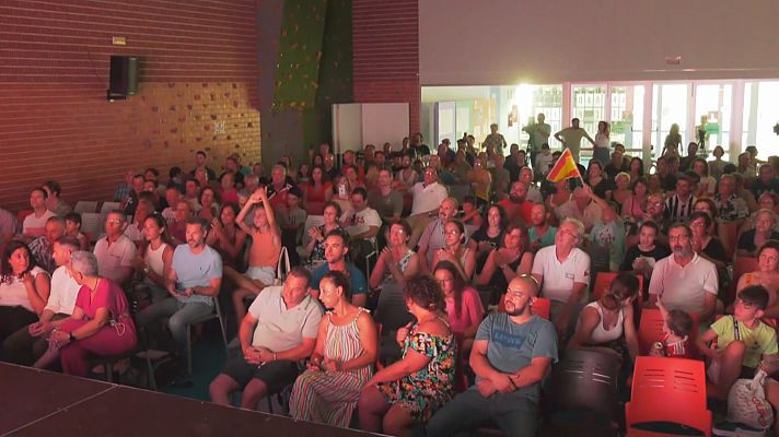 Más de quinientas personas se reúnen en Murcia para ver a Alcaraz en la final de Wimbledon