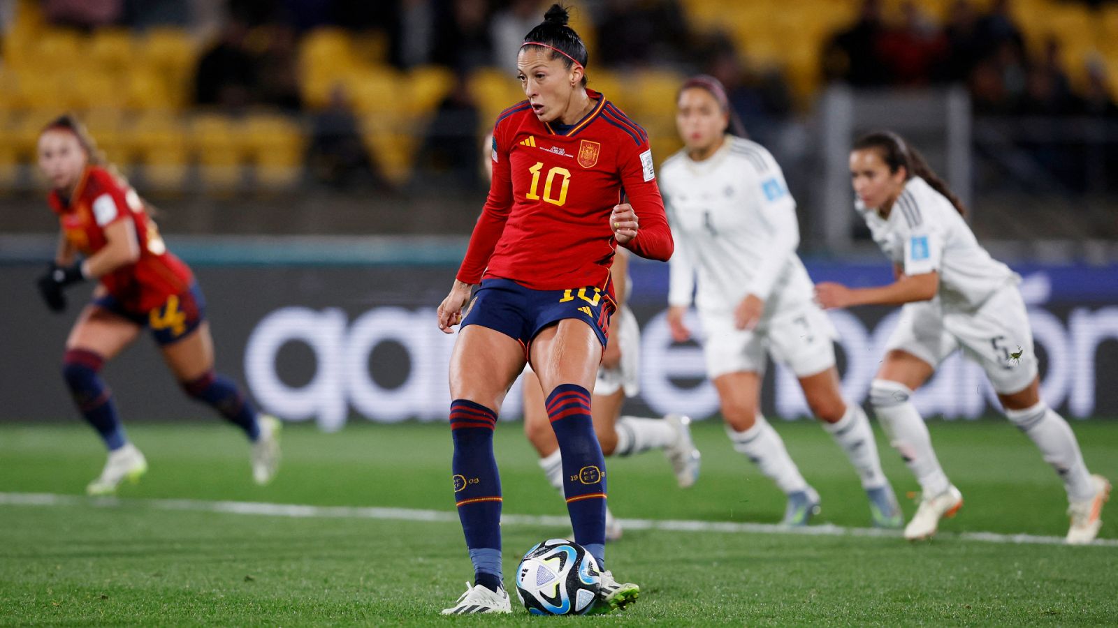 Vídeo: Mundial 2023 | Jenni Hermoso, sobre el penalti: "Lo he tirado mal, el fútbol es así, lo falla quien lo tira"