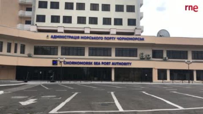Radio 5 Actualidad - Chornomorsk, uno de los puertos fundamentales para la exportación del grano - Escuchar ahora