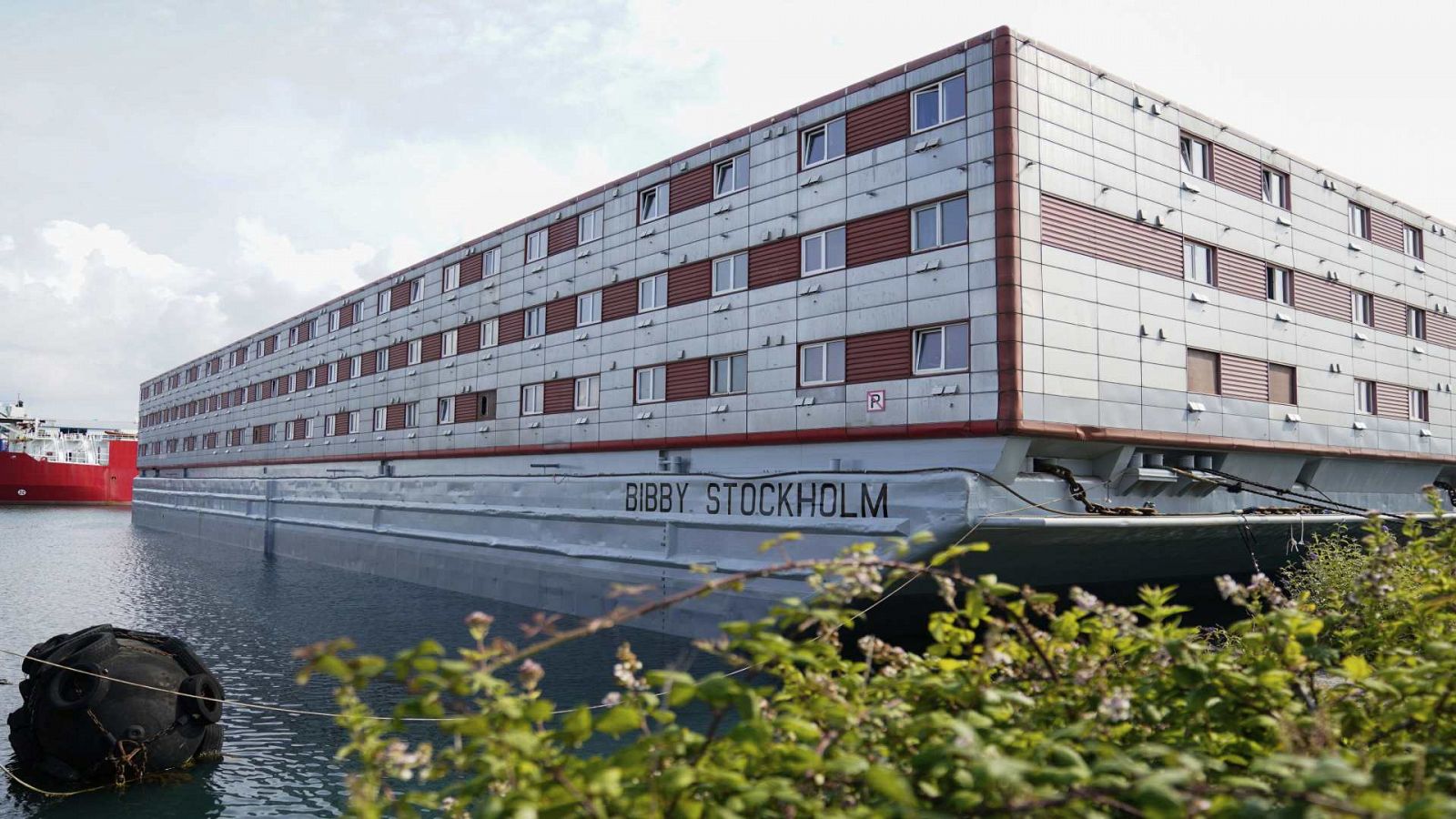 El 'Bibby Stockholm': el barco-cárcel para inmigrantes en Reino Unido