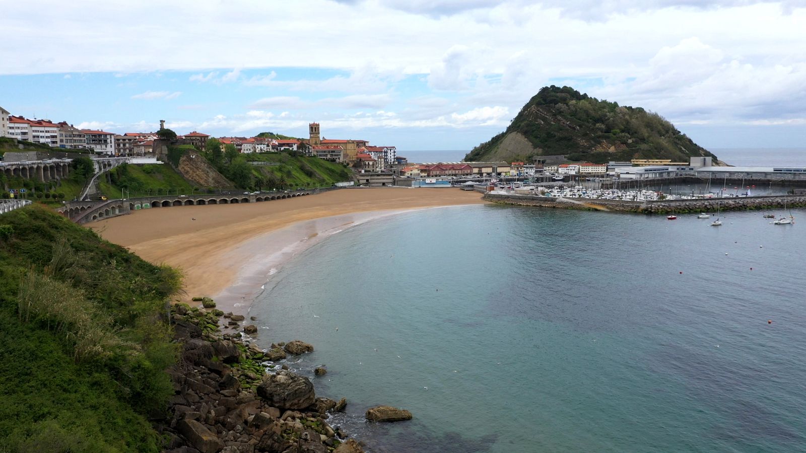 Caminando sobre las olas - Etapa de Zarautz a Zenarruza - ver ahora