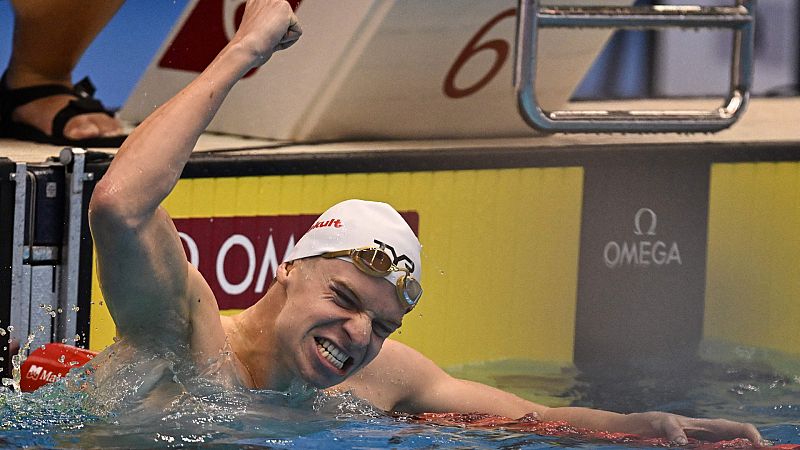 Vídeo: Leon Marchand pulveriza el último récord mundial de Michael Phelps