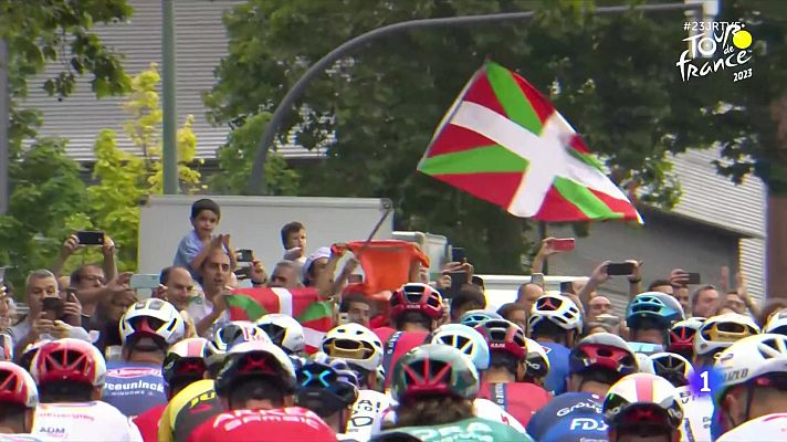 Telediario Fin de Semana - El Tour 2023 en un minuto: del duelo de época ente Vingegaard y Pogacar a la resurrección de los españoles