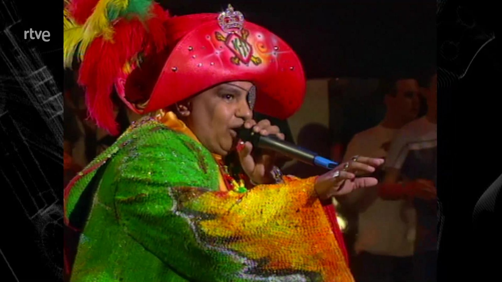 Cachitos de hierro y cromo - Mar Bis - ver ahora