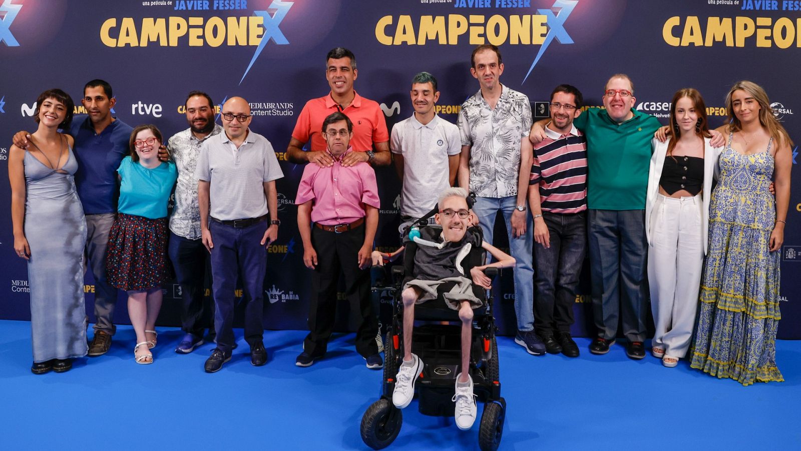 Javier Fesser y los protagonistas de 'Campeonex' presentan la película en Madrid | Ver