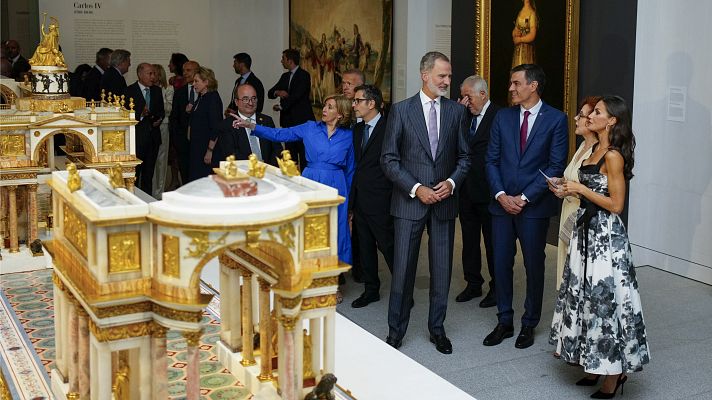 Telediario 2 - Los reyes inauguran oficialmente la Galería de las Colecciones Reales
