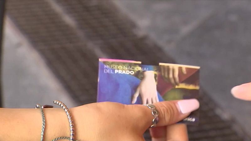 ¿Por qué todas las entradas del Museo del Prado tienen manos en el reverso? 