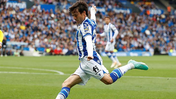 Telediario 1 - David Silva anuncia su retirada del fútbol: "Hoy es un día triste para mí"