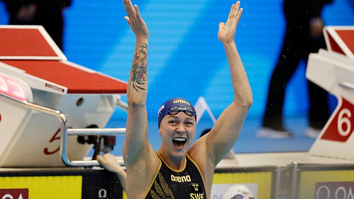 La sueca Sarah Sjostroem bate su récord mundial de 50 libre en las semifinales