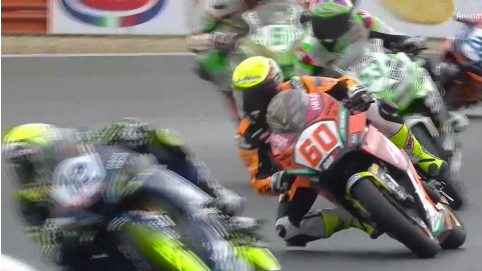 Motociclismo - Campeonato del Mundo Superbike Rep. Checa. WorldSSP300 1ª carrera - ver ahora