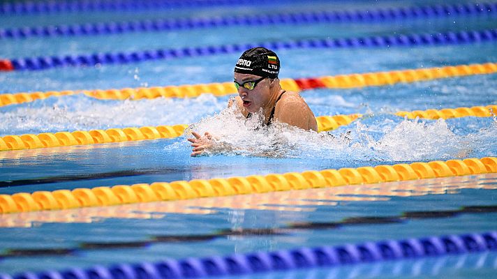 Oro y récord del mundo para Ruta Meilutyte en los 50 metros braza