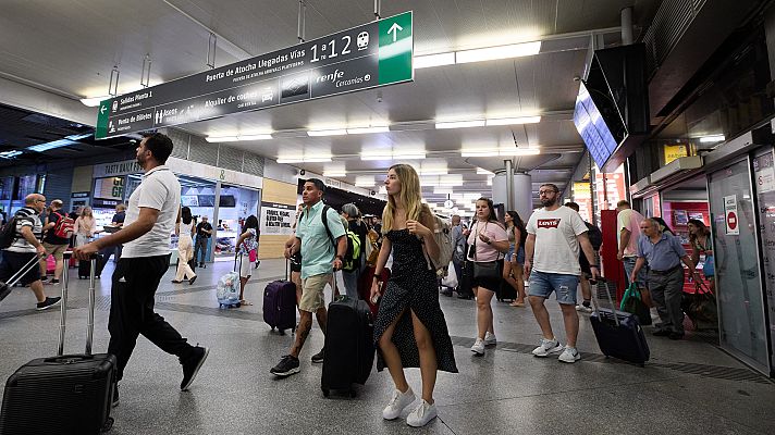 Telediario Fin de Semana - El alzamiento de los precios pone en riesgo el turismo 'low cost'