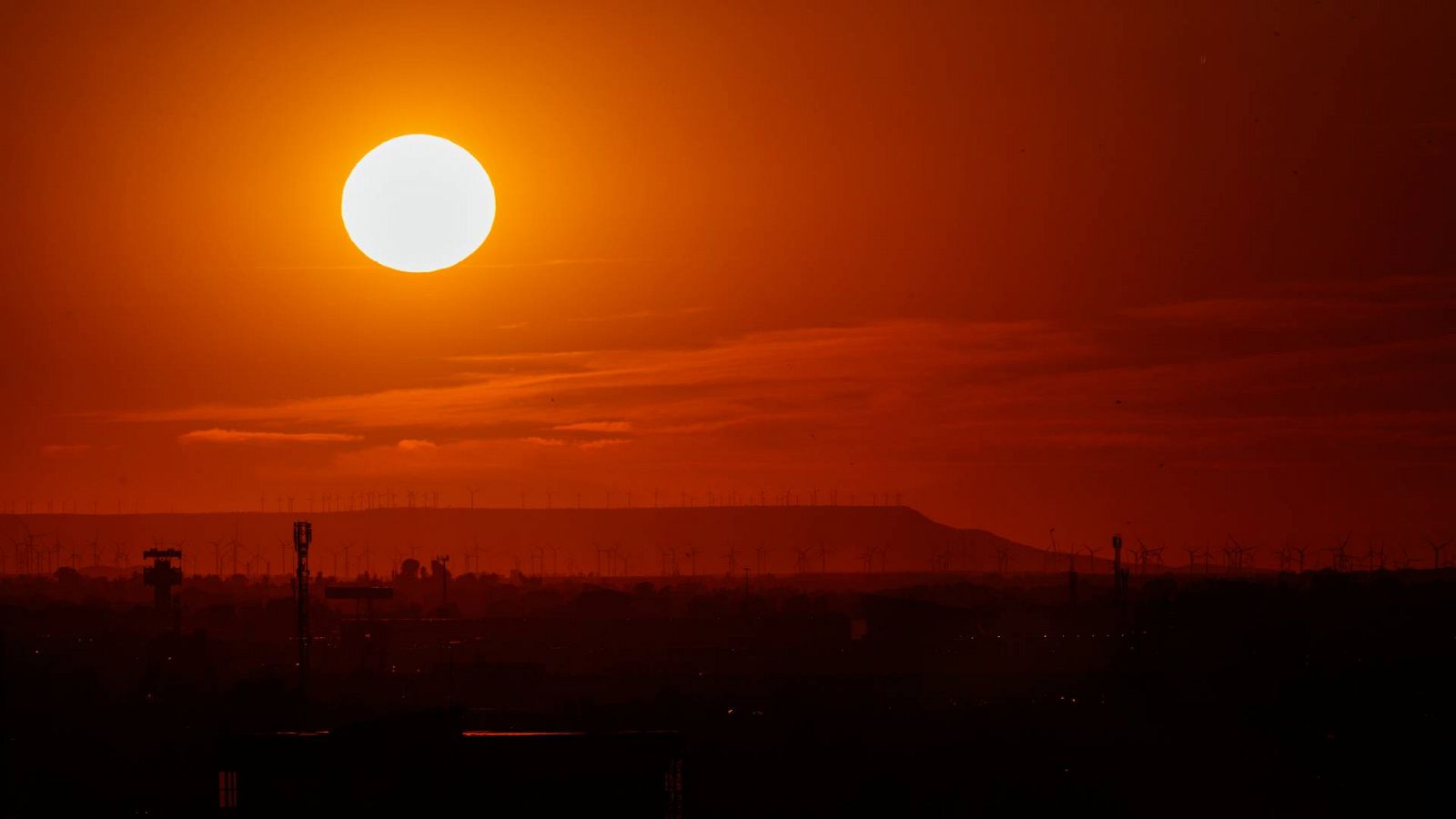 El tiempo: Agosto comienza con altas temperaturas