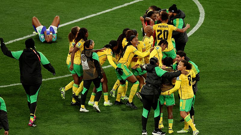 Vídeo: Jamaica acaba con el sueño de Brasil y pasa a octavos por primera vez