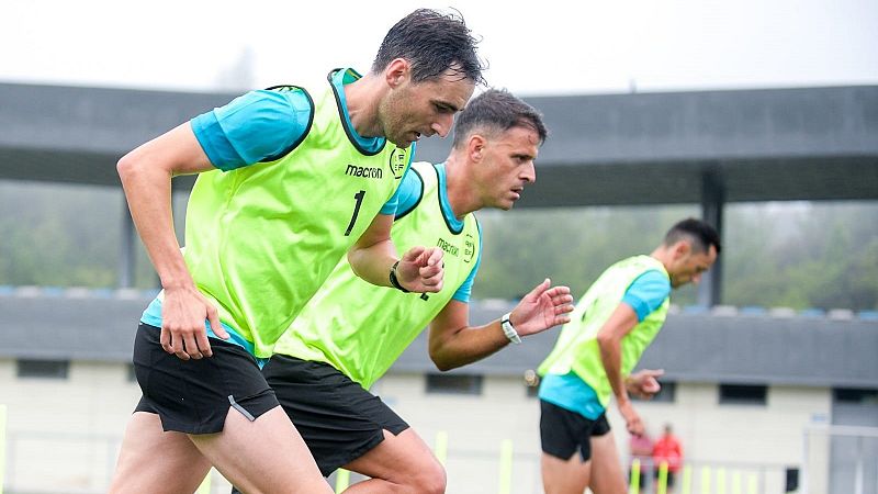 Los árbitros españoles ultiman su pretemporada en Asturias - ver ahora