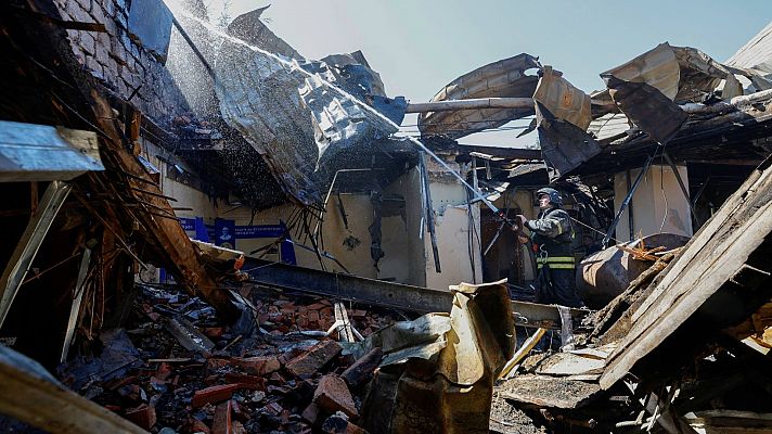 Telediario Fin de Semana - Rusia y Ucrania aumentan el intercambio de bombardeos y ataques con drones